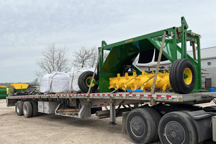 Global Repair compost turner with CRF 2